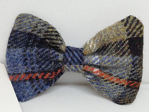 Blue and Beige McLeod Check Tweed Bow